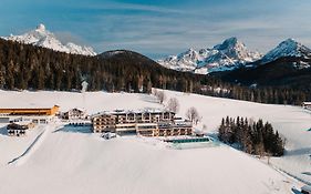 Hotel Neubergerhof